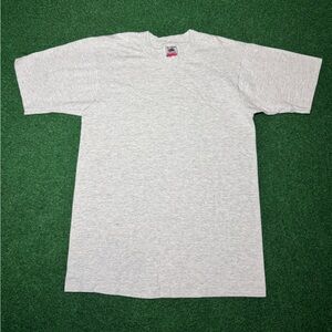 Fruit Of The Loom Vintage 90s Blank Gray Minimalist Small Short Sleeve T Shirt